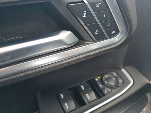 Used 2024 Chevrolet Silverado 2500 LTZ image 22