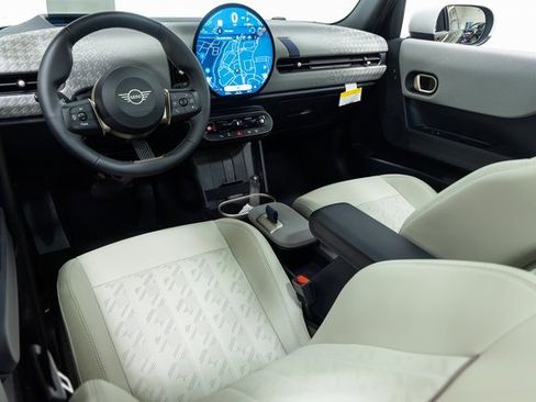 Certified 2025 MINI Cooper S image 20