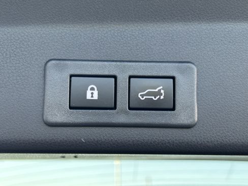 Used 2024 Subaru Ascent Onyx Edition AWD/4WD image 23