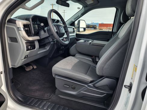 Used 2026 Ford F350 XLT image 17