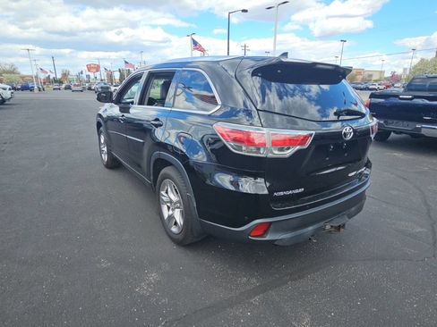 Used 2015 Toyota Highlander Limited w/ Driver Technology Package AWD/4WD image 5