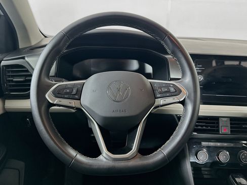 Used 2025 Volkswagen Taos S image 18