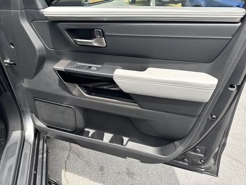 New 2026 Toyota Tundra Limited AWD/4WD image 35