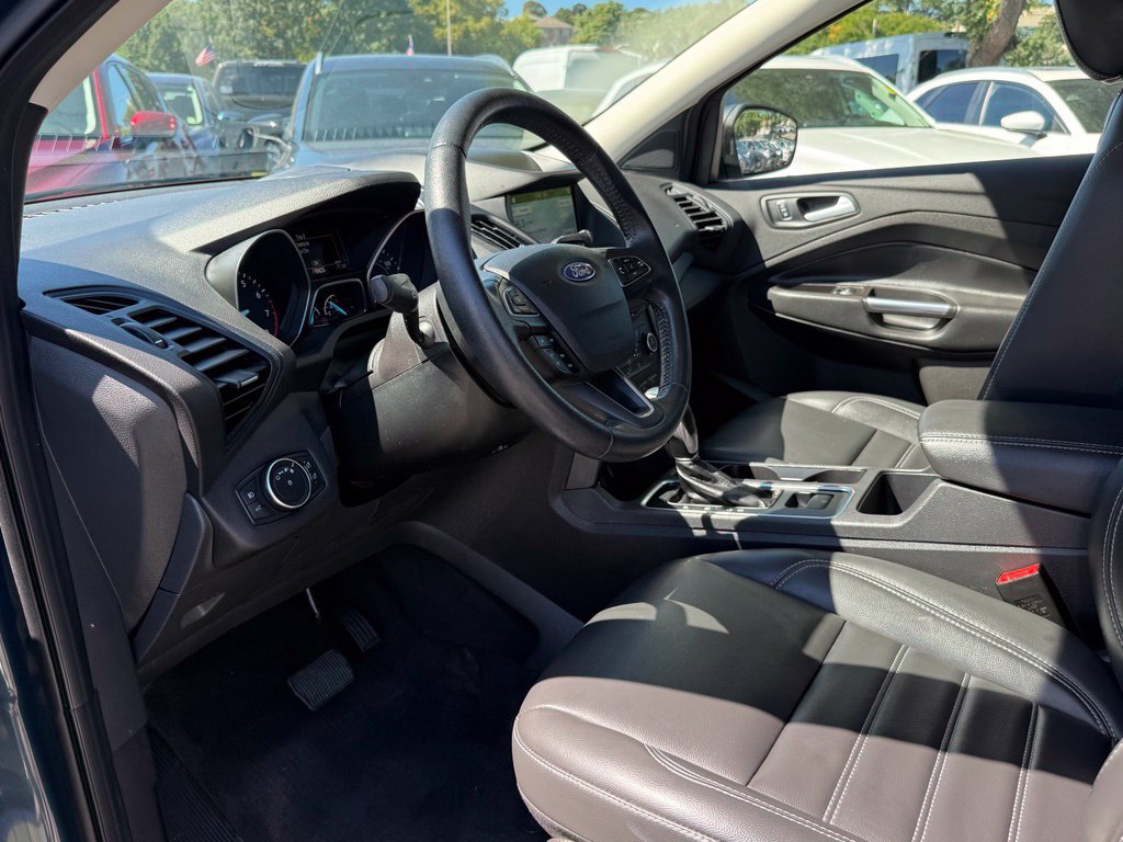 Used 2019 Ford Escape SEL AWD/4WD image 22