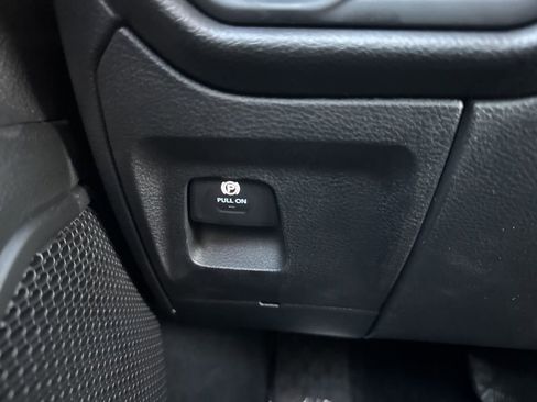 New 2026 RAM 1500 Express AWD/4WD image 10