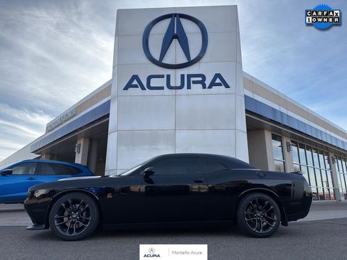 Used 2021 Dodge Challenger R/T Scat Pack w/ Scat Pack Stripe image 1