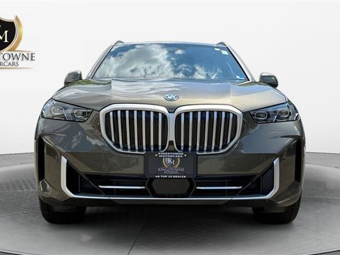 Used 2026 BMW X5 xDrive50e AWD/4WD image 8