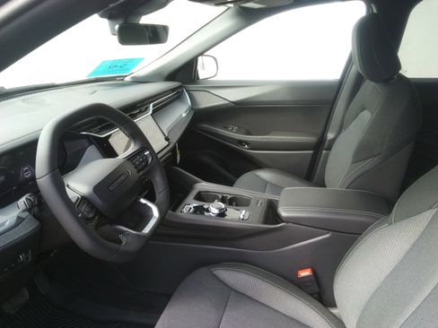 New 2026 Jeep Cherokee Laredo AWD/4WD image 13