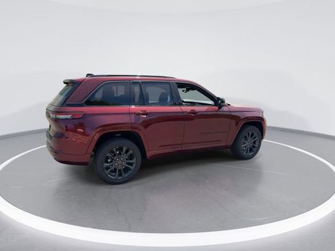 New 2026 Jeep Grand Cherokee Limited AWD/4WD image 8