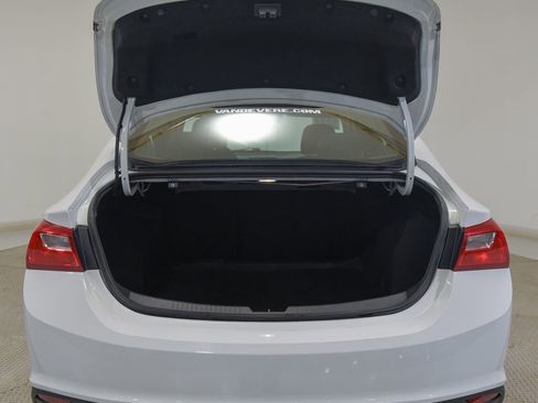 Used 2023 Chevrolet Malibu LT FWD image 14
