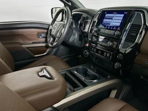 Used 2023 Nissan Titan Platinum Reserve w/ Moonroof Package image 30