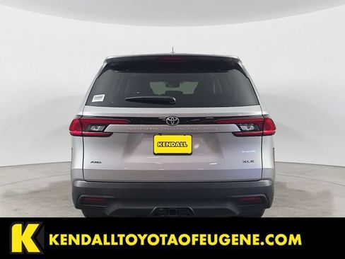 Certified 2025 Toyota Grand Highlander AWD image 6