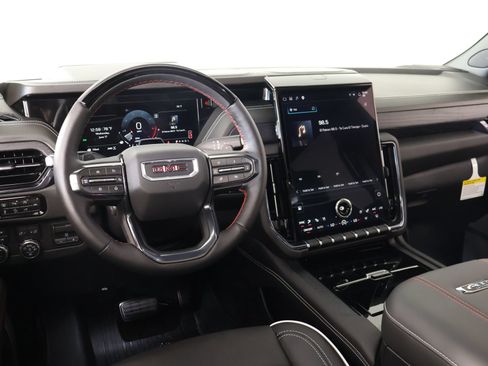 Used 2026 GMC Yukon AT4 Ultimate w/ LPO, Floor Liner Package AWD/4WD image 2