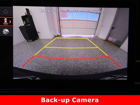 Used 2024 Kia Sportage LX image 19