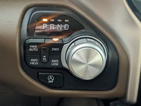 Used 2020 RAM 1500 Laramie AWD/4WD image 22
