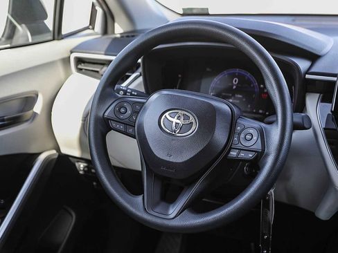 New 2026 Toyota Corolla Cross L image 17