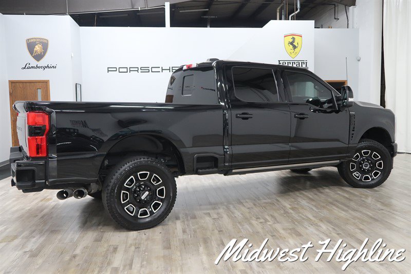 Used 2025 Ford F350 Platinum w/ FX4 Off-Road Package AWD/4WD image 5