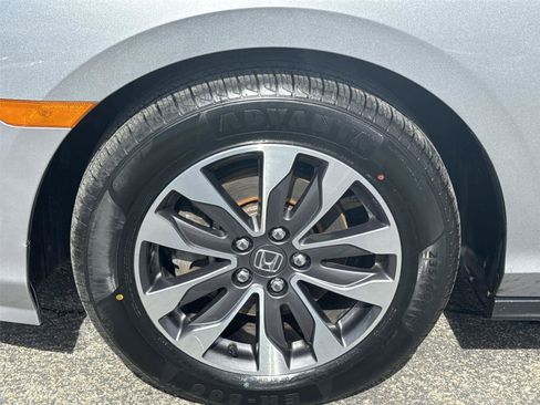 Used 2023 Honda Odyssey EX-L image 11