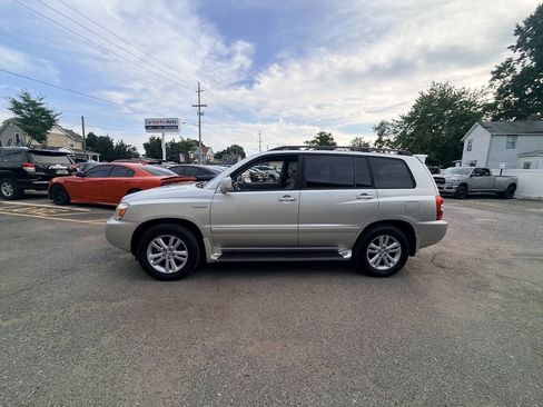 Used 2006 Toyota Highlander Limited AWD/4WD image 33