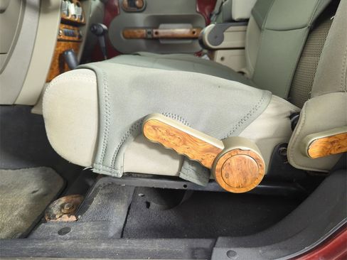 Used 2007 Jeep Wrangler Sahara w/ PWR Convenience Group image 13