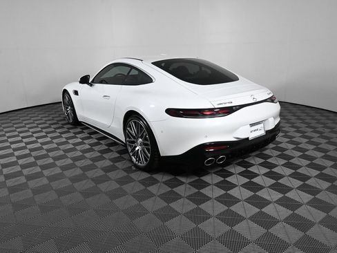 Used 2025 Mercedes-Benz AMG GT 43 image 4