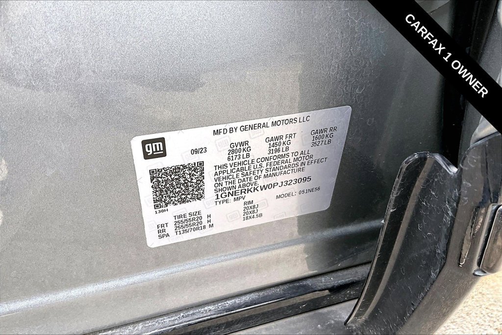 Used 2023 Chevrolet Traverse Premier w/ Redline Edition FWD image 18