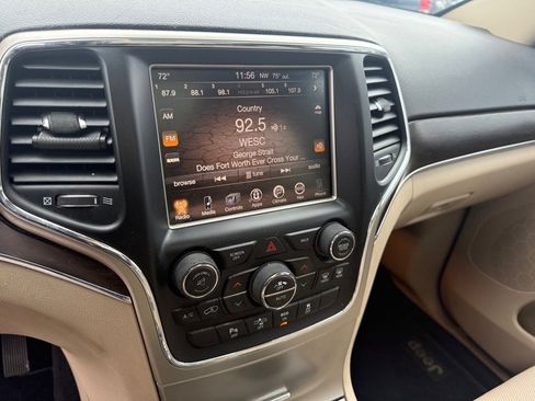 Used 2014 Jeep Grand Cherokee Limited w/ Luxury Group II RWD image 11