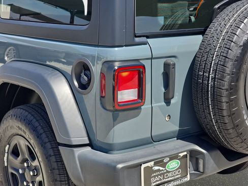 Used 2024 Jeep Wrangler Sport AWD/4WD image 35