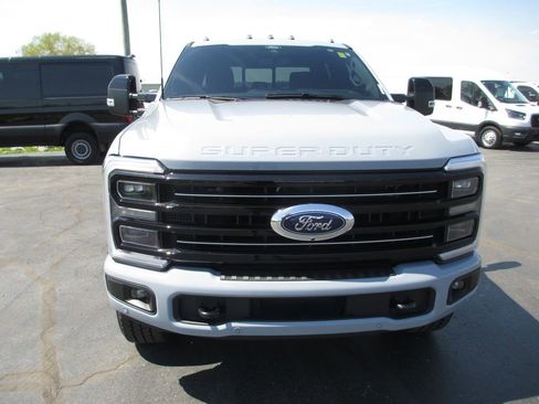 Used 2026 Ford F250 Platinum image 12