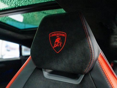 Used 2024 Lamborghini Urus Performante image 47
