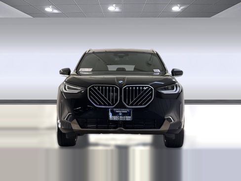 Used 2025 BMW X3 xDrive30i w/ Convenience Package AWD/4WD image 5