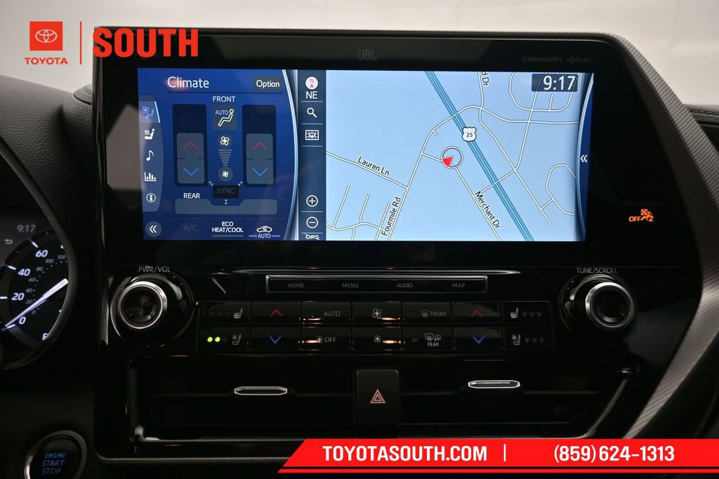 Used 2021 Toyota Highlander Platinum AWD/4WD image 14