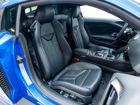 Used 2017 Audi R8 V10 plus AWD/4WD image 24