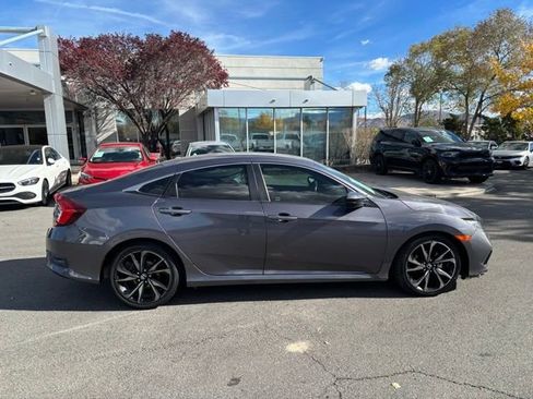 Used 2019 Honda Civic Sport image 9