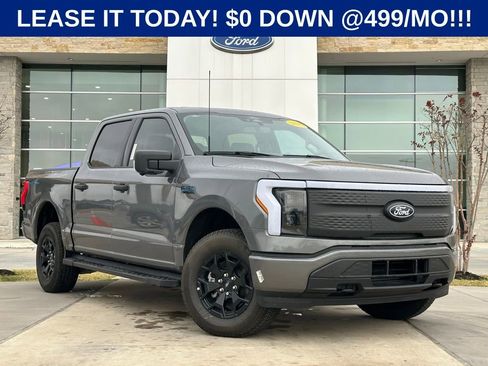 New 2025 Ford F150 Lightning XLT image 30