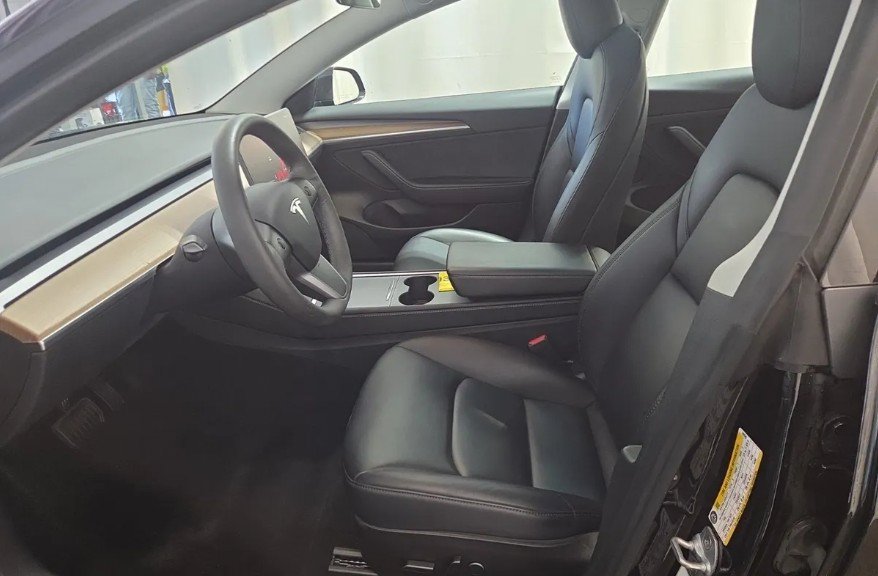 Used 2023 Tesla Model 3 Long Range AWD/4WD image 3
