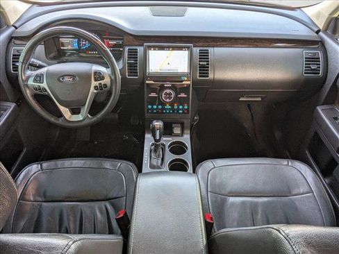 Used 2019 Ford Flex Limited image 17
