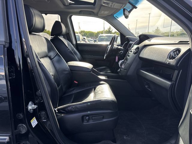Used 2011 Honda Pilot Touring image 28