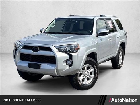 Used 2019 Toyota 4Runner SR5 AWD/4WD image 1