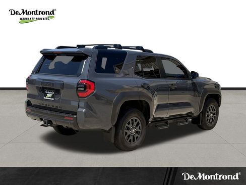 Used 2025 Toyota 4Runner SR5 RWD image 5
