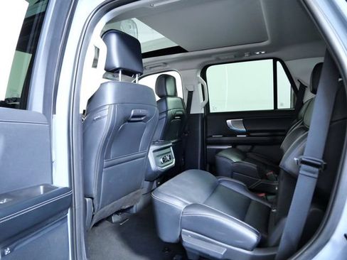 Certified 2025 Ford Expedition Platinum AWD/4WD image 43