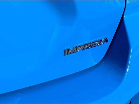 Used 2024 Subaru Impreza 2.0i Sport image 9