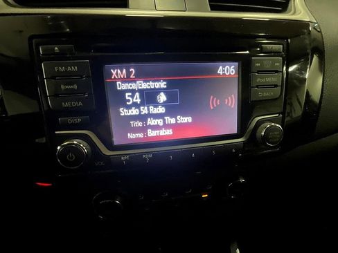 Used 2017 Nissan Sentra SV w/ Protection Package image 18