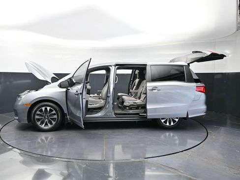 Used 2022 Honda Odyssey EX-L image 39