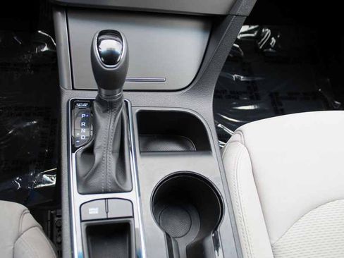 Used 2017 Hyundai Sonata SE FWD image 22
