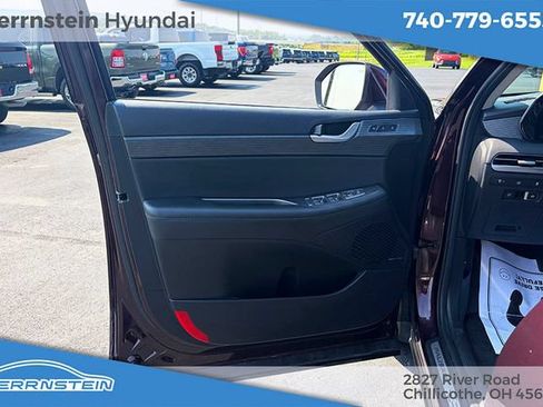 Used 2024 Hyundai Palisade Limited AWD/4WD image 13