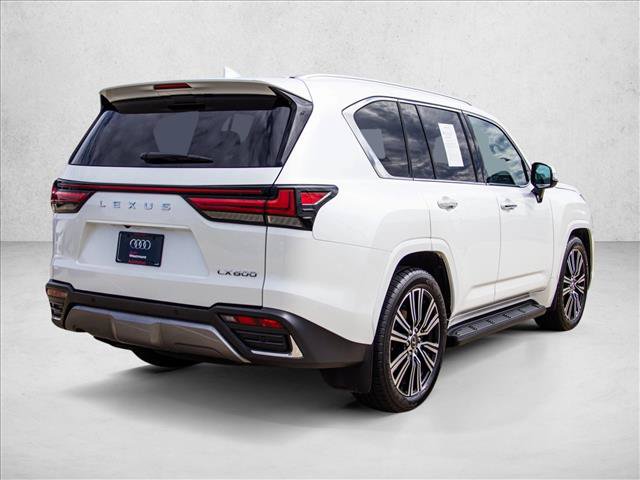 Used 2024 Lexus LX 600 4WD w/ Luxury Package image 5