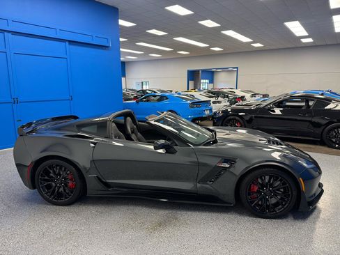 Used 2019 Chevrolet Corvette Z06 RWD image 6