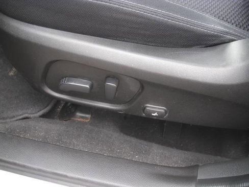 Used 2016 Subaru Forester 2.5i Premium w/ All-Weather Package image 15