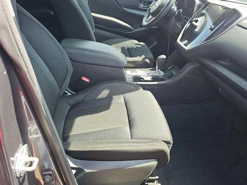 Used 2025 Subaru Ascent Premium image 12